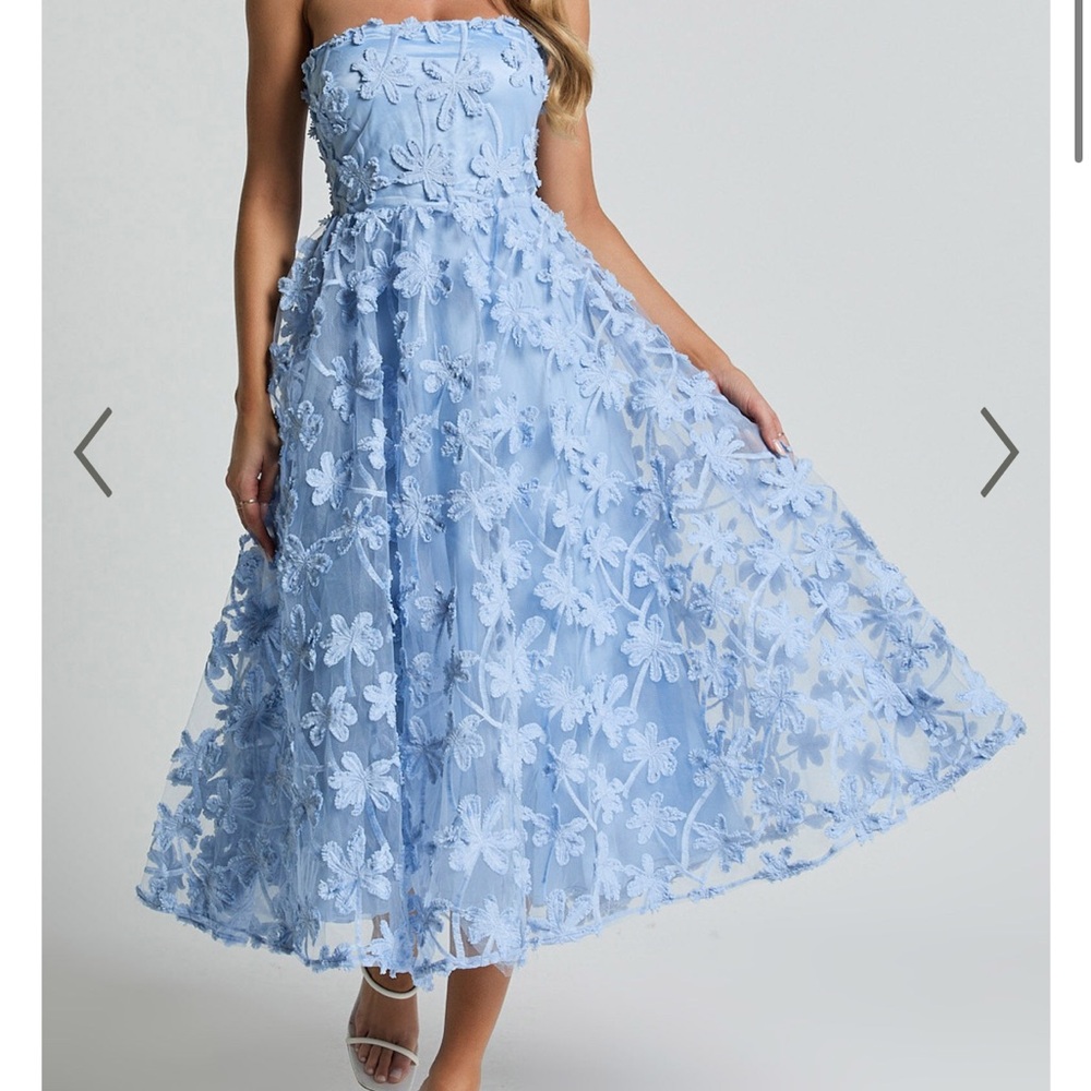 NWT Showpo RHEIVA MIDI DRESS